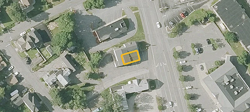 6 Crystal Ave