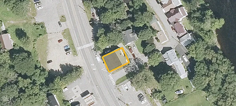71 Main St