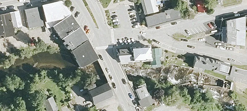 20-22 Central Sq