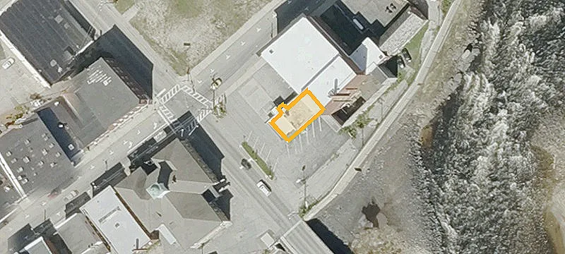 180 Main St
