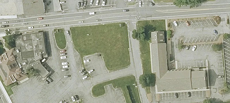 122 Main St