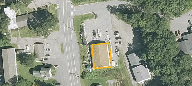 1st N Main St