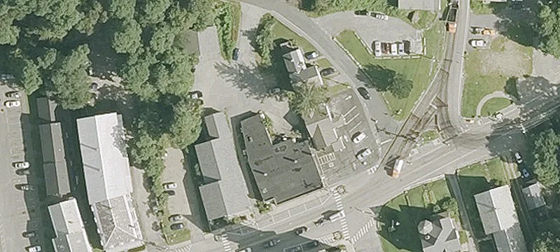 6 Main St