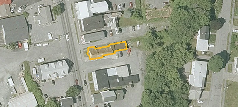 32 Main St