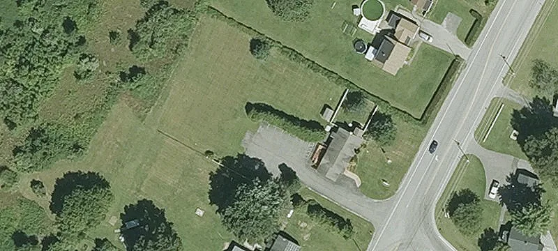 502 Charles Bancroft Hwy