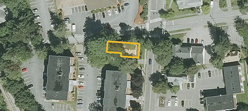 174 Riv Rd