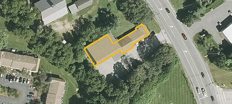 121 Lowell Rd