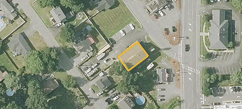 2 Laconia Ave