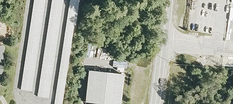 701 Riverwood Dr