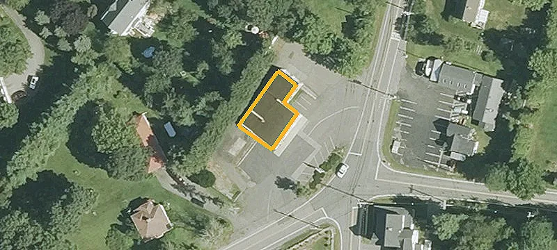 351 Wallis Rd