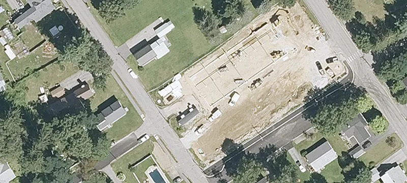 76 Community Dr