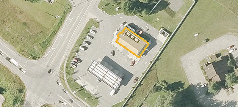 4 Warwick Rd