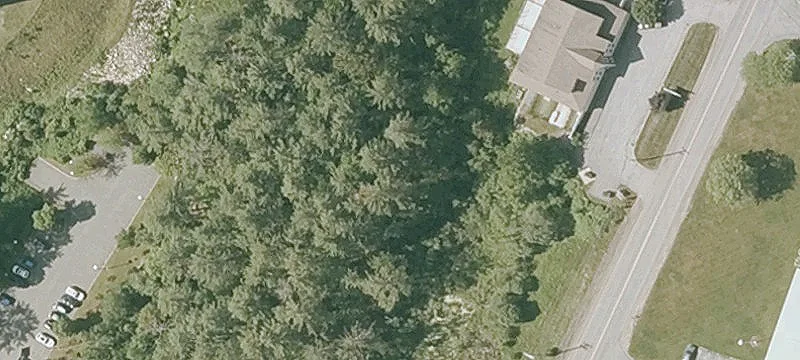 77 Etna Rd
