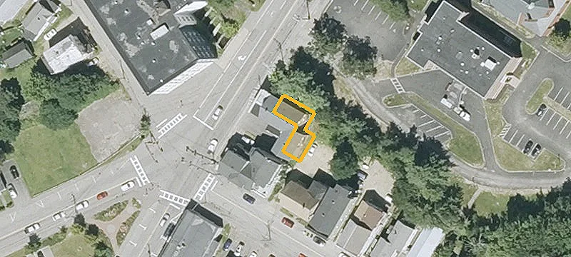 261 Un Ave
