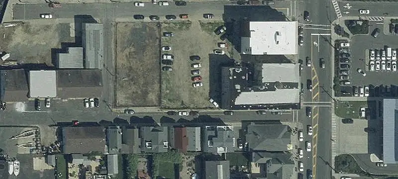 400 Edsall Blvd