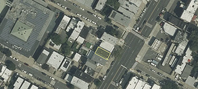1127 Kennedy Blvd