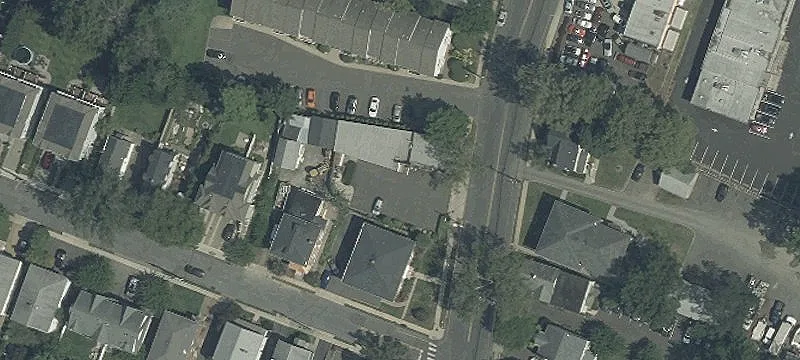 249 Main St