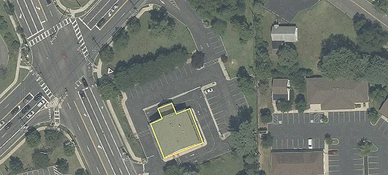 145 Maple Ave