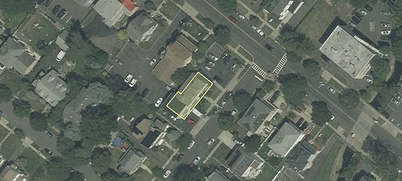901 Wood Ave