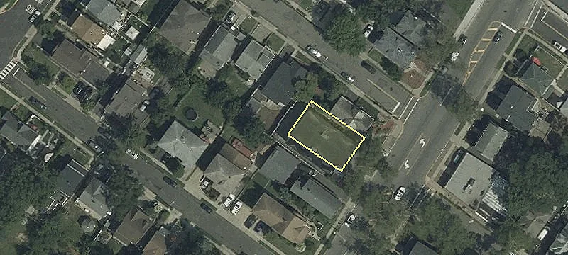 613 Bergen Blvd