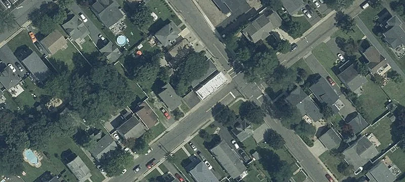40 Cedar Ave