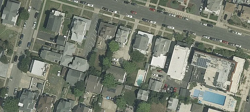 107 10th Ave