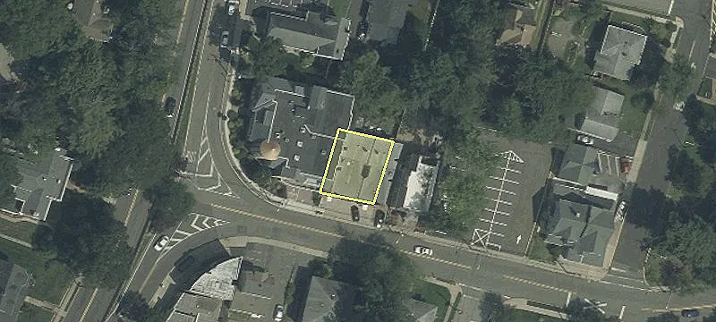 38 Riv Edge Rd