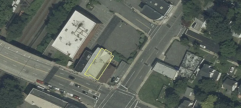 363 Cedar Ln