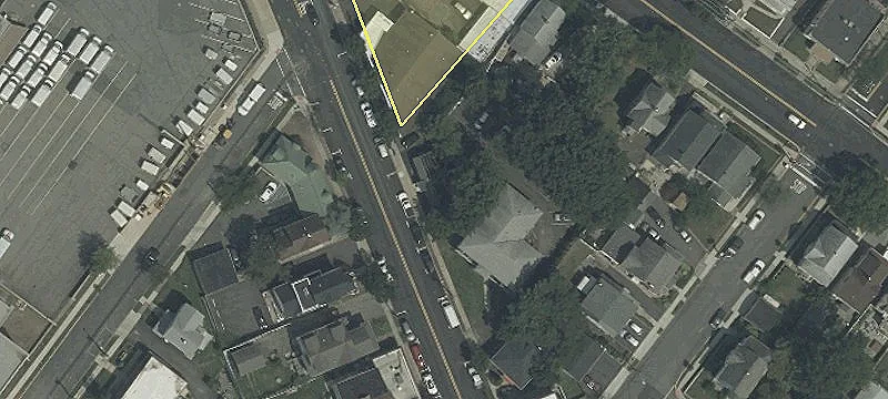 423 Paterson Ave