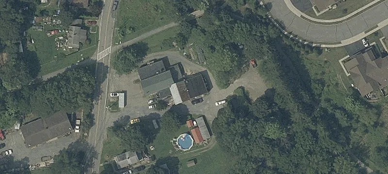 19 Fairview Ave