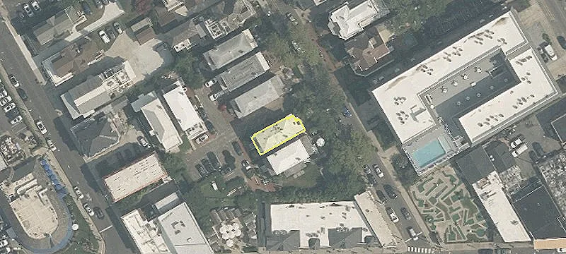 12 Jackson St