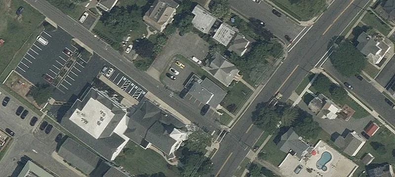 19 Main St