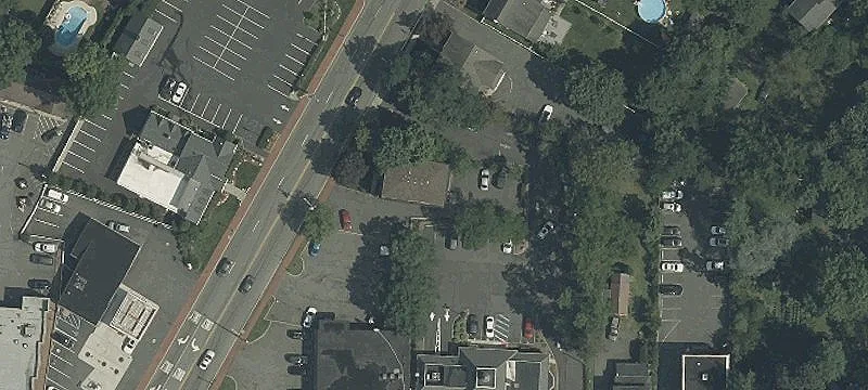 42 Roseland Ave