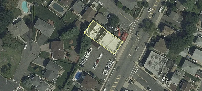 685 Bergen Blvd
