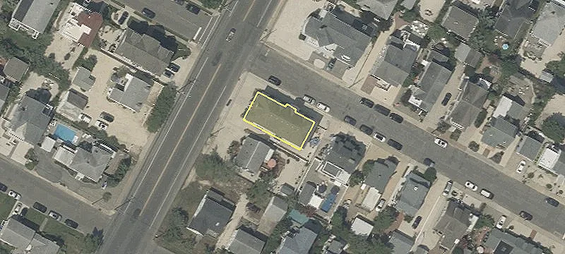 1101 Bay Ave