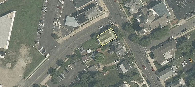 100-100A Main St, Unit 100A