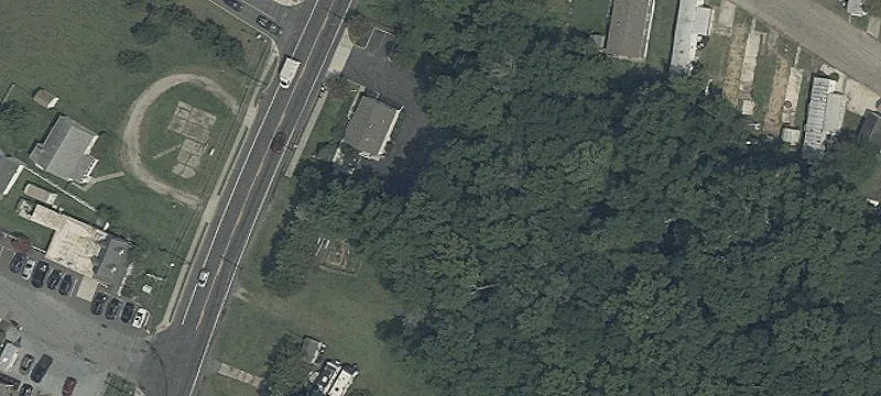 618 Rte 9th S
