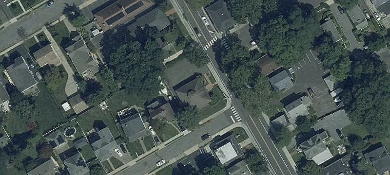 97 Riv Rd