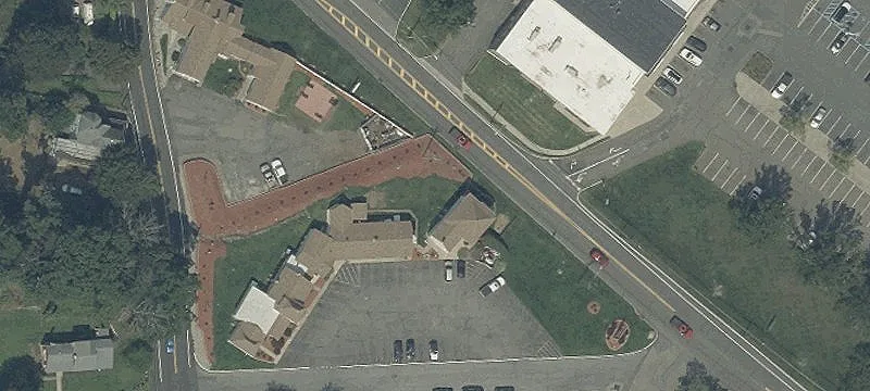 74 Woodport Rd