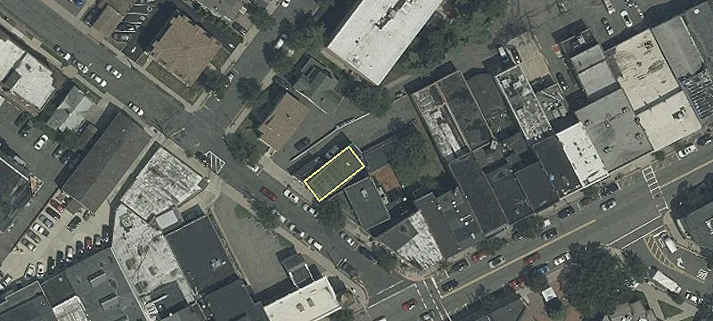 10 Franklin Pl
