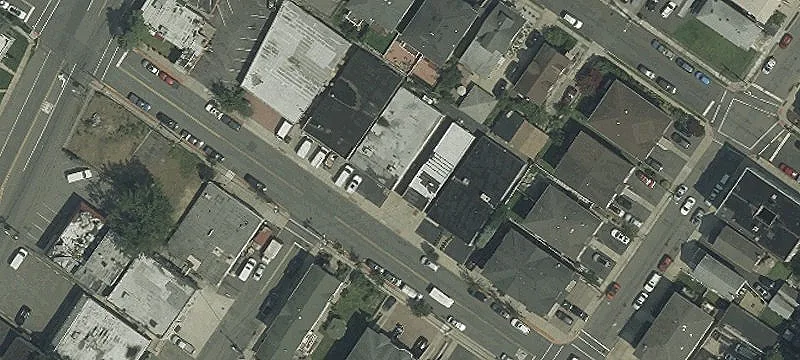 487 Clf St