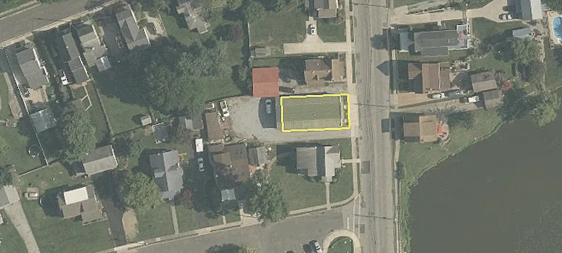 228 Main St