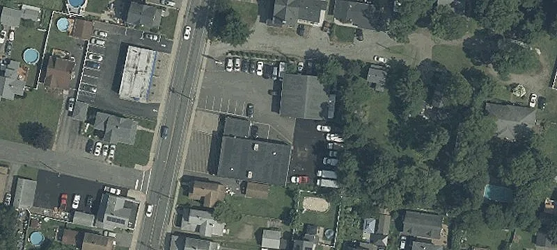 918 Ringwood Ave