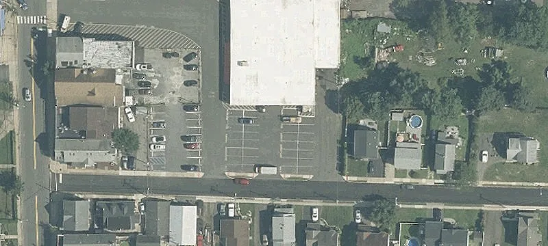38 Main St