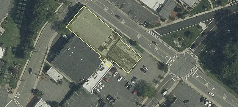 100 Oakland Ave