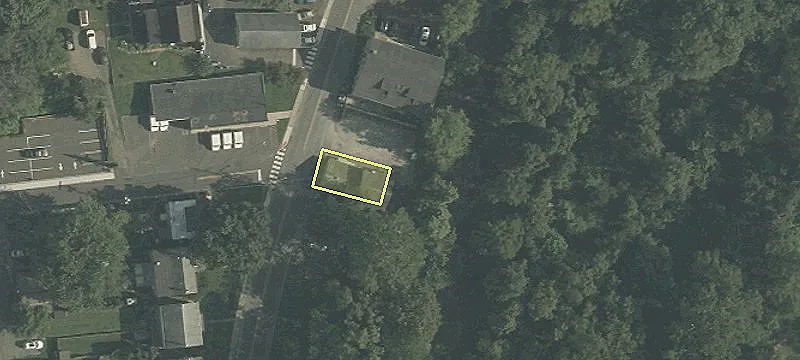19 Trenton Ave
