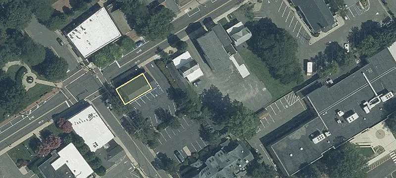 770 Riv Rd