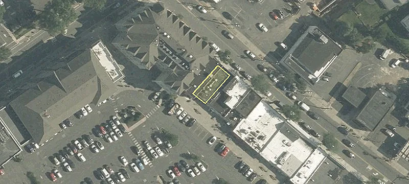 34 Martine Ave