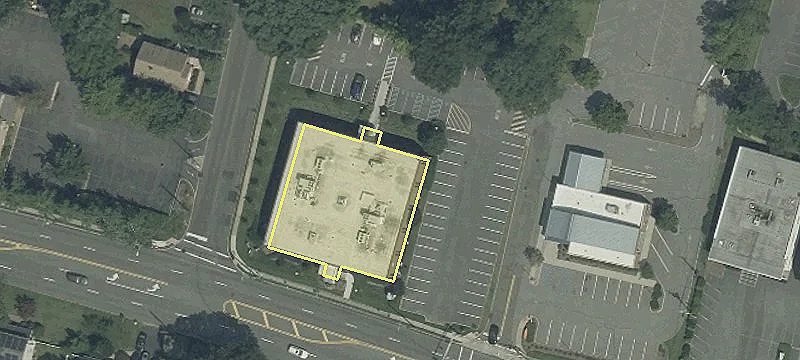 400 Old Hook Rd