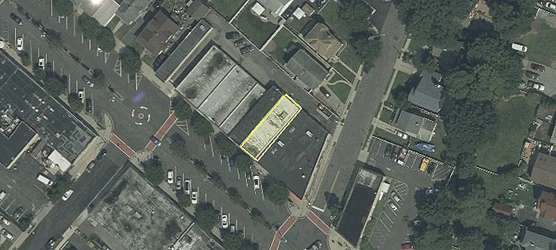 49 Pleasant Ave